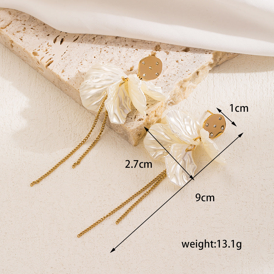 Long Tassel Petal Earrings